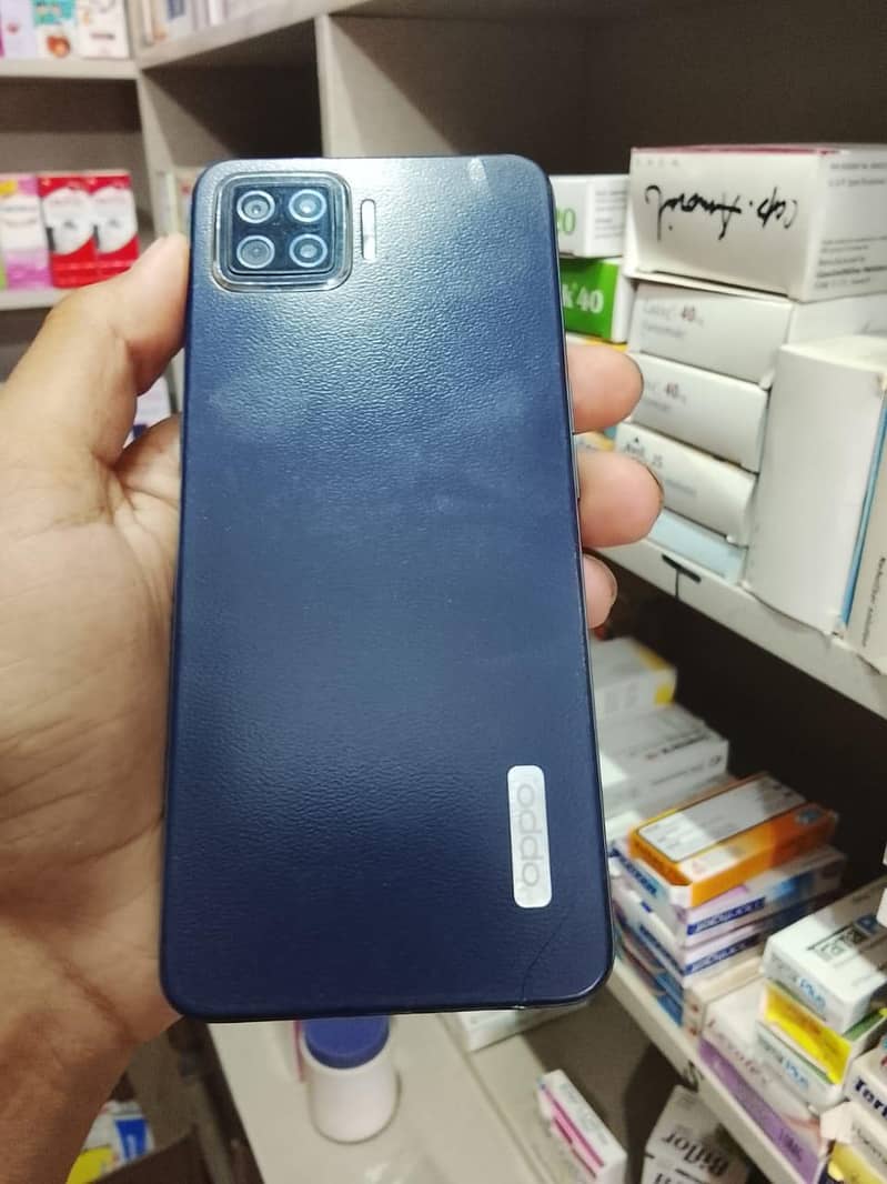 OPPO A73 0