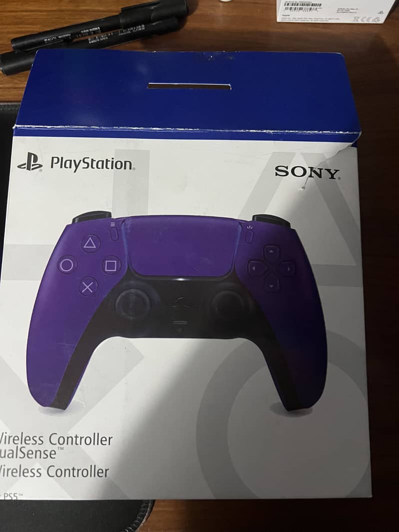 PS5 Controller - Galactic purple 1