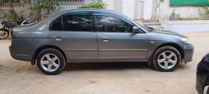 Honda Civic VTi Oriel Prosmatec 2003