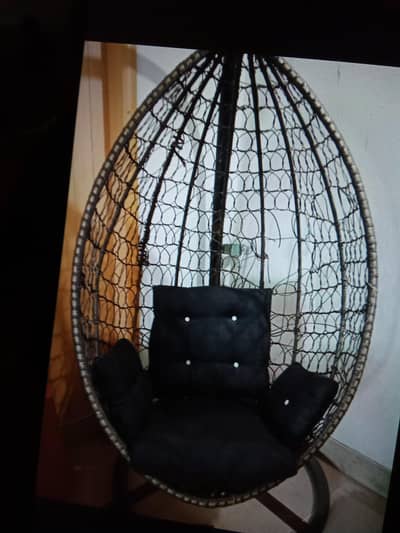 swing jhoola with cushions for sell