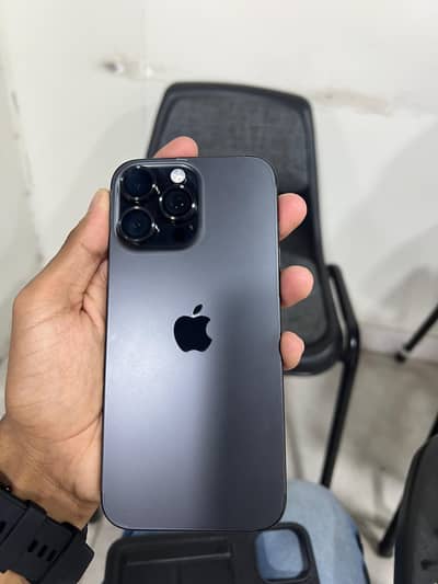 Apple iPhone 16 Pro Max