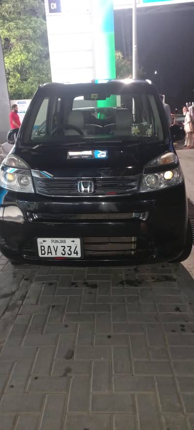 Honda life 2011 14