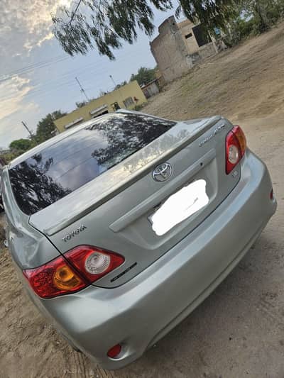 Toyota Corolla Altis crusetronic 2010