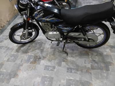 Suzuki GS 150 SE 2022