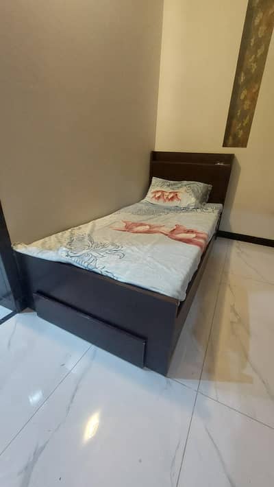 Single Bed Big Size 6.5ft (78x39 inch) with drawer