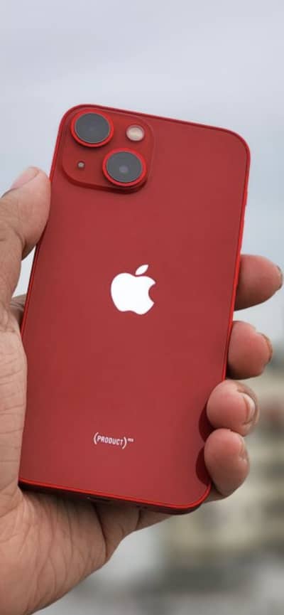 Apple iPhone 13