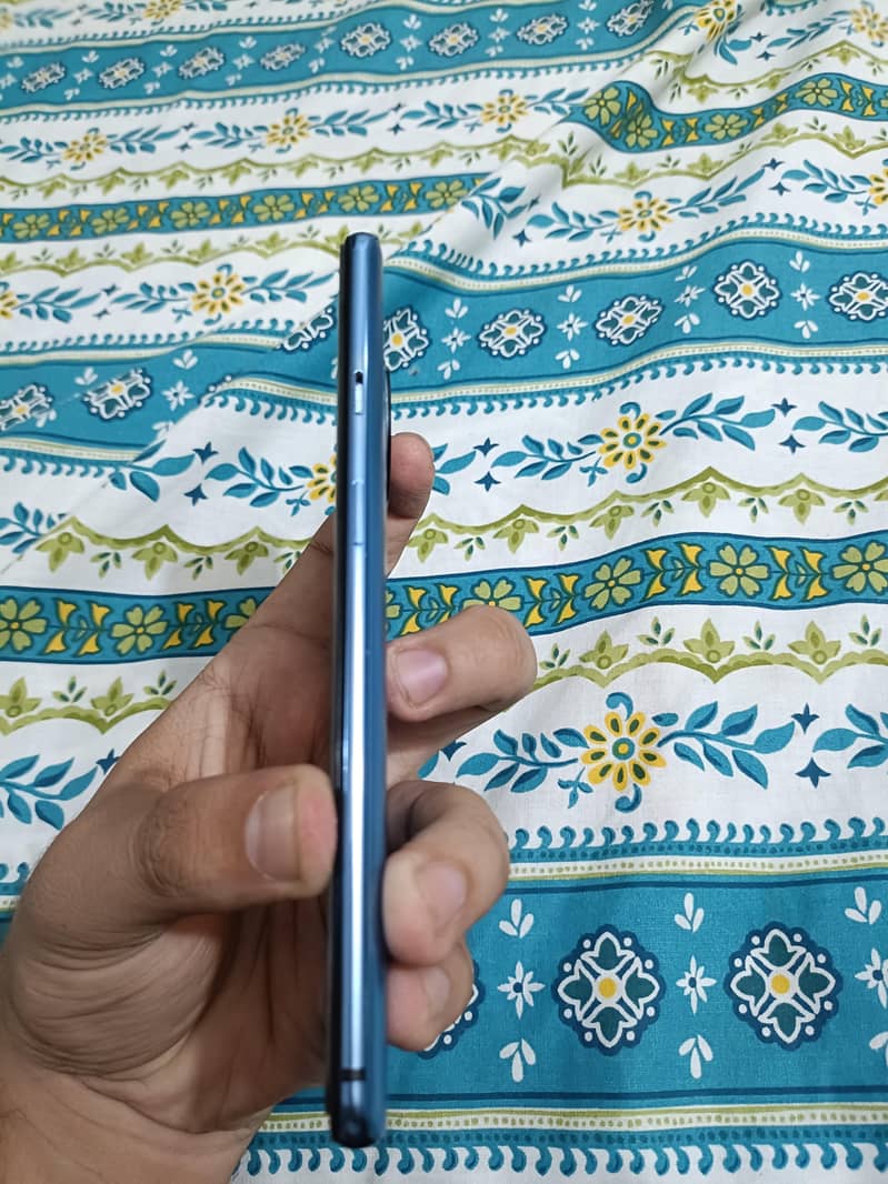 One Plus 7t 2
