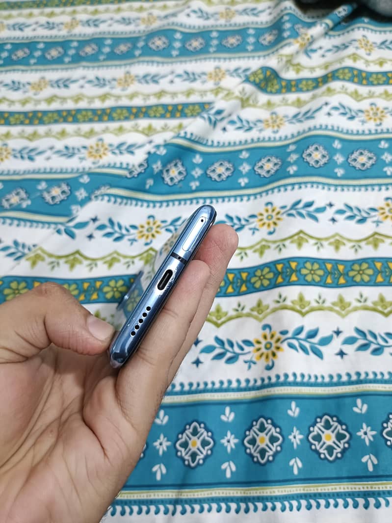 One Plus 7t 6
