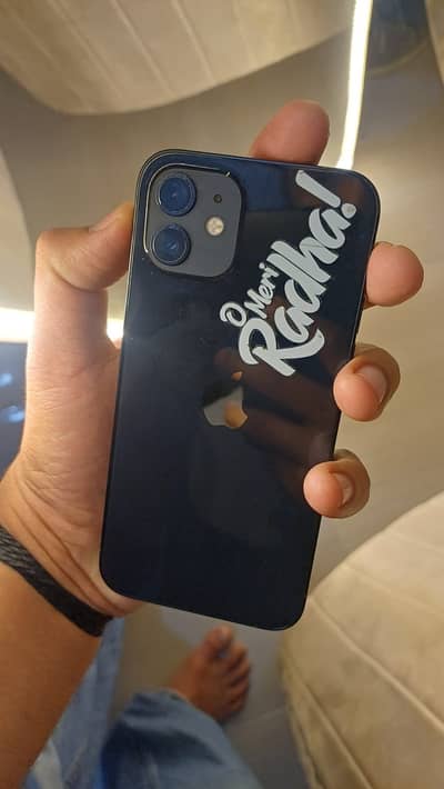 Apple iPhone 12