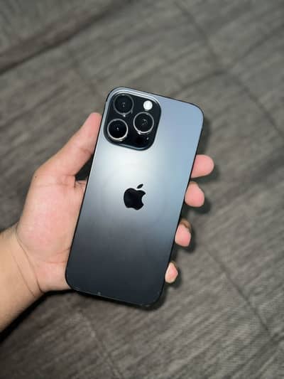 Apple iPhone 16 Pro Max