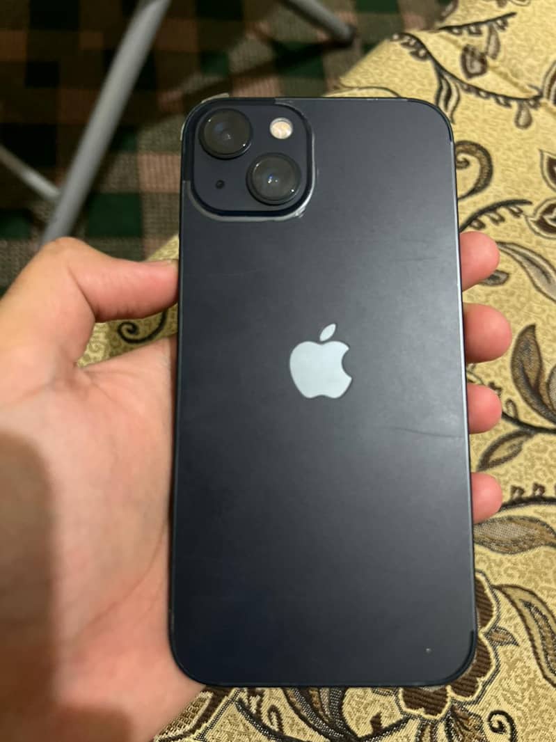 Apple iPhone 13 2
