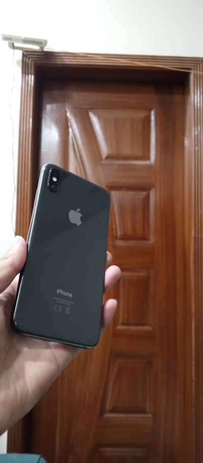 iphone xs max official pta approved 256gb all ok