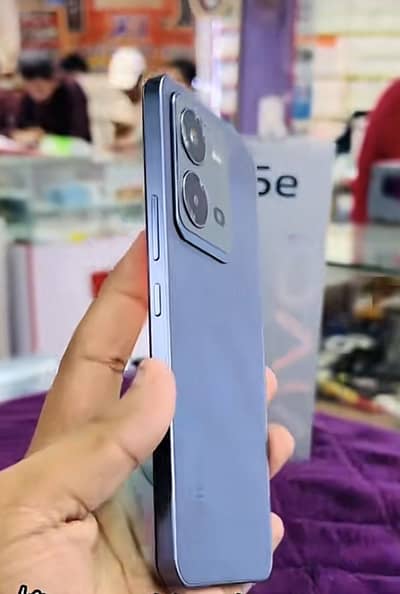 Vivo v25e all okay phone hai 03057765190 number