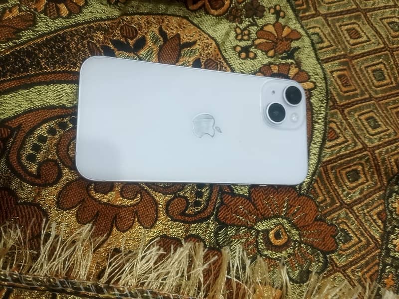 Apple iPhone 14 5