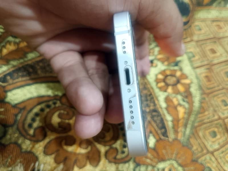 Apple iPhone 14 8