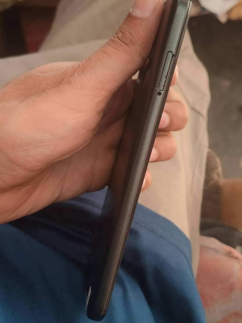 Nokia C200 5