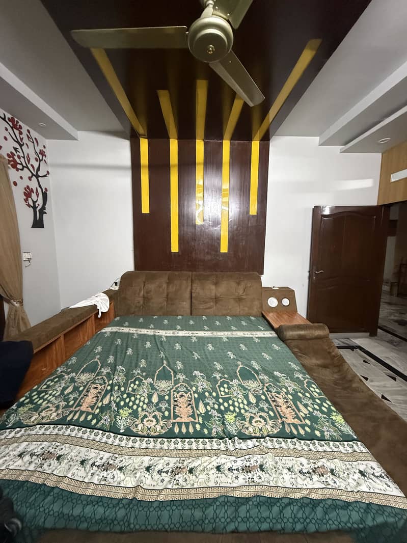 Double Bed 0