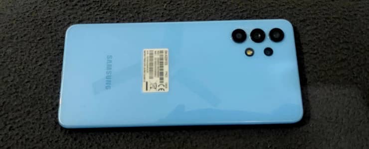 Samsung Mobile A32 10/10