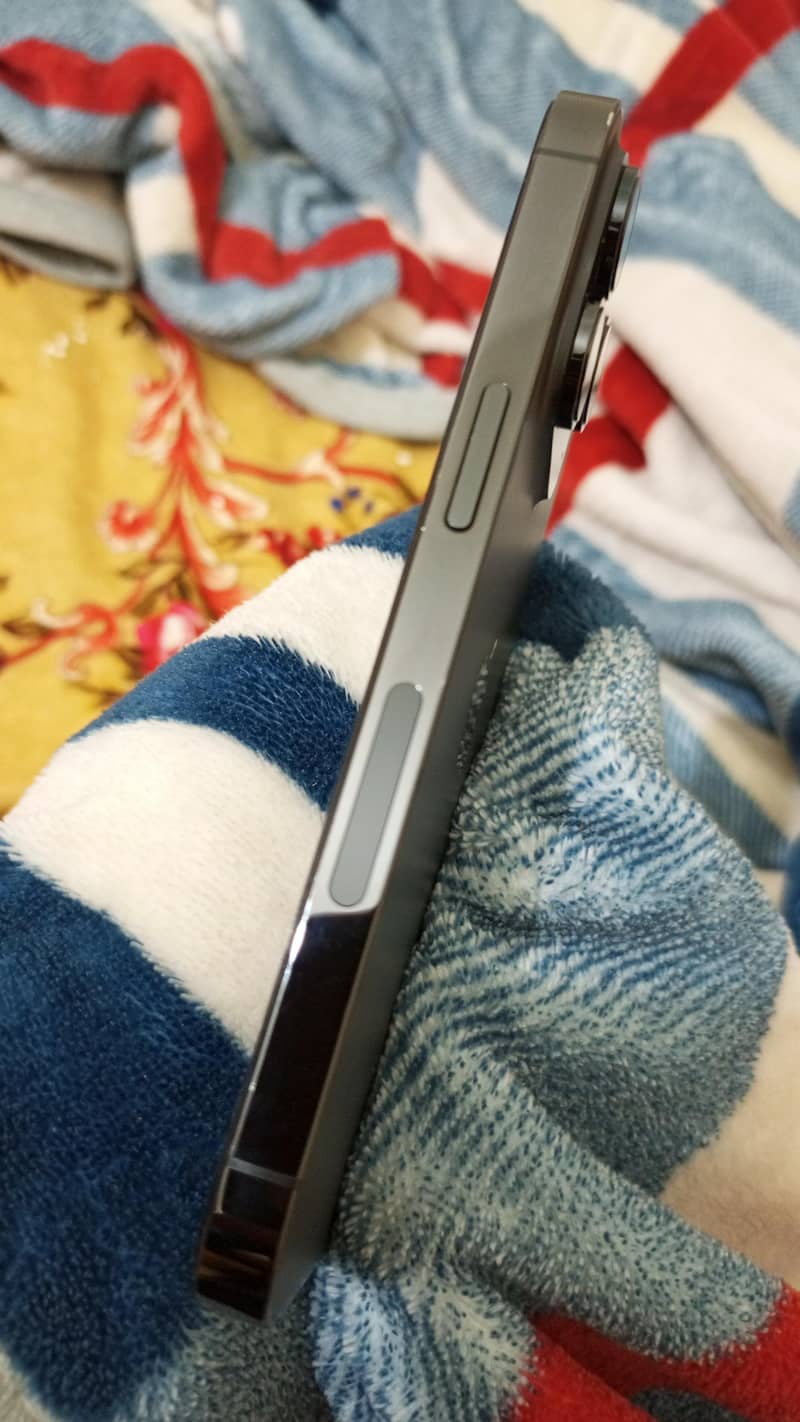 iPhone 14 Pro 9