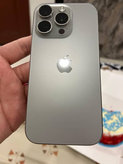 Apple iPhone 16 Pro JV