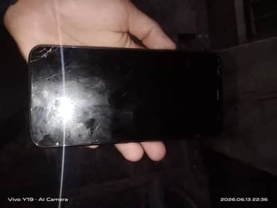Samsung Mobile J6