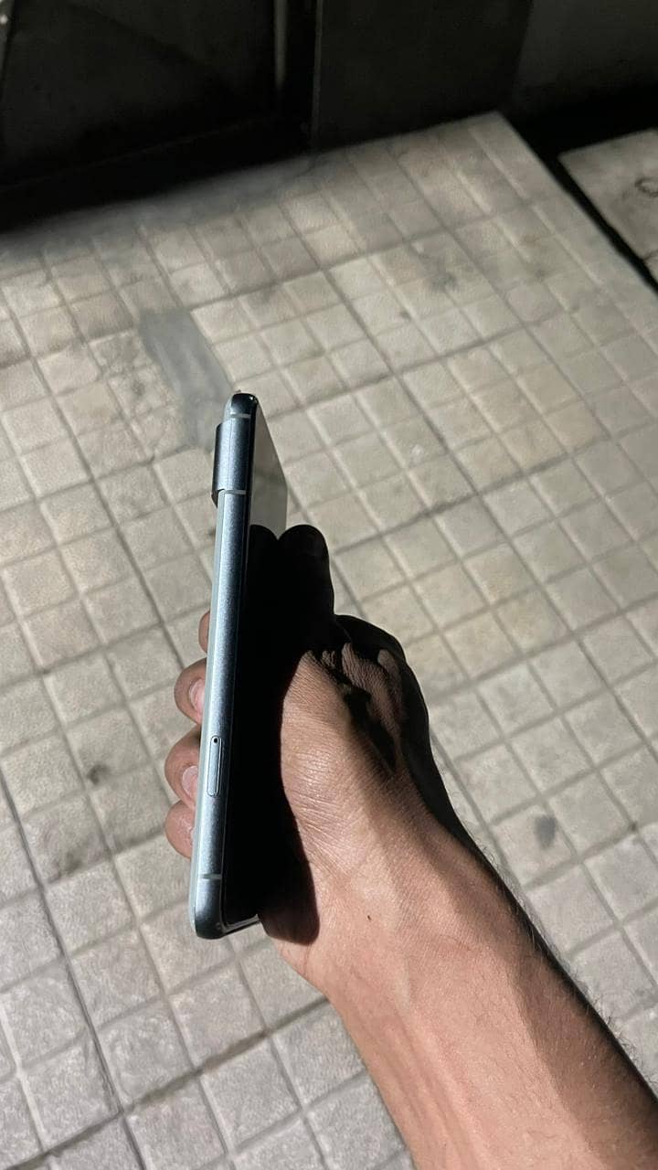 Google Pixel 8 3