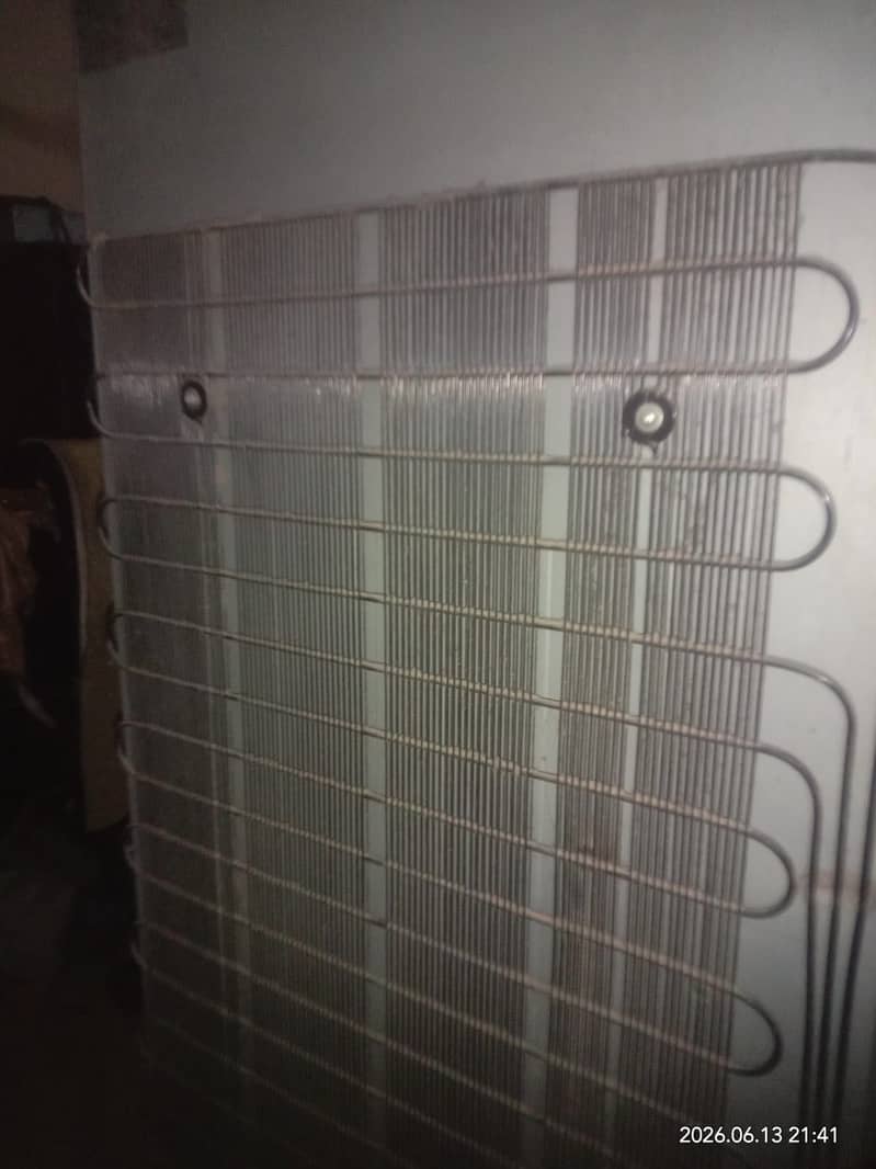 Refrigerator 4