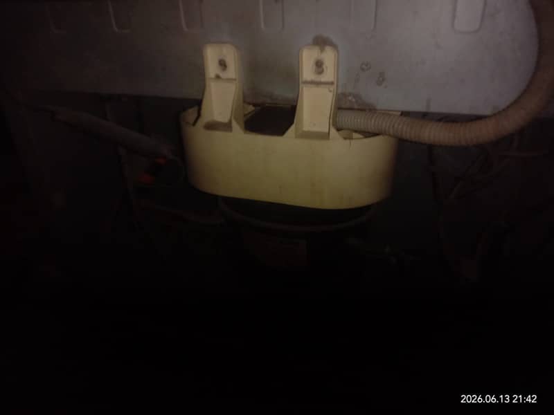 Refrigerator 7