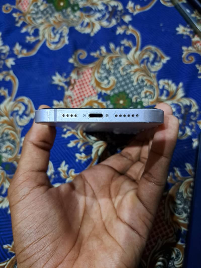 iphone 14plus 3