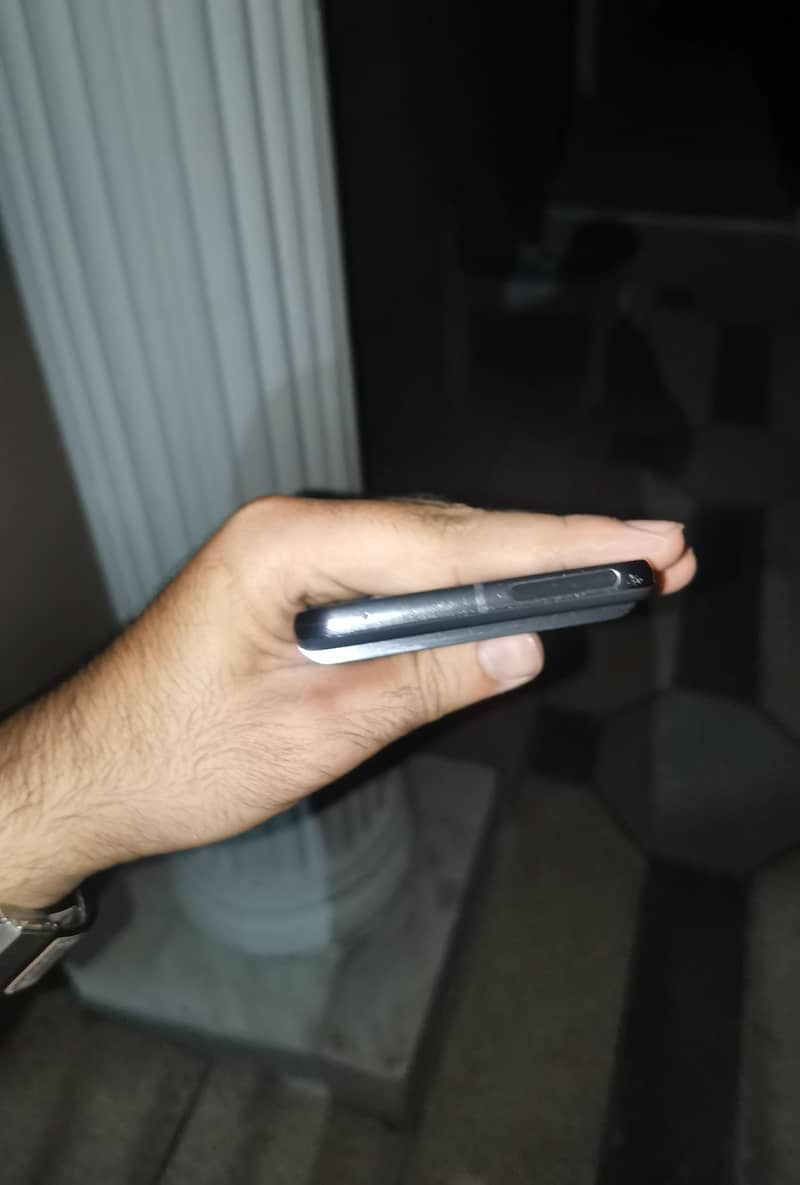 Google Pixel 8 Pro 6