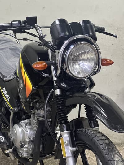 Yamaha ybr125g 2022 model ( low millage )