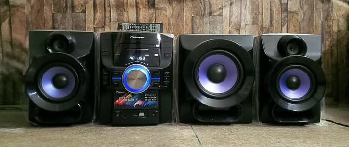 Pioneer Club Sound System