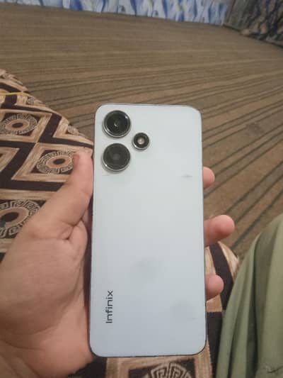 Infinix Hot 30 Play only whtsap 03282630227