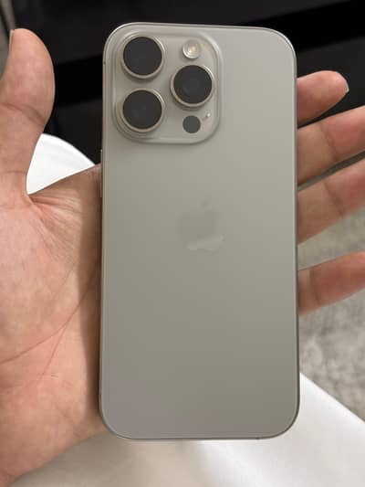Apple iPhone 16 Pro
