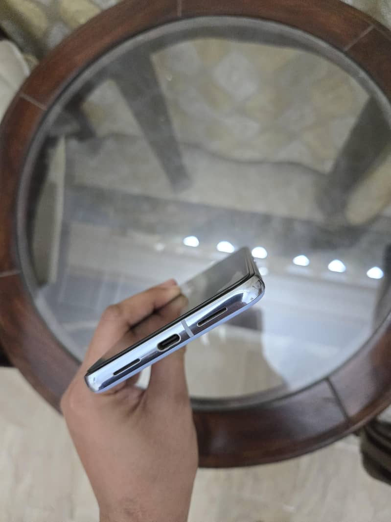 Google Pixel 8 Pro 4