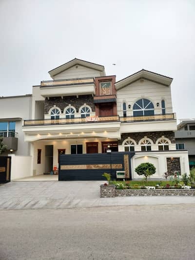 Top Quality 40x80 brand new house for sale in G13