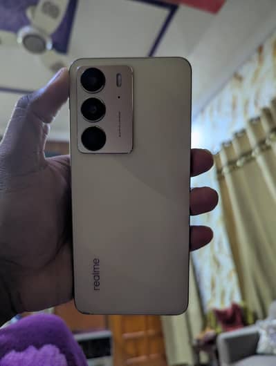 Realme C75