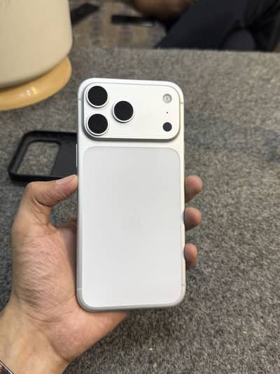 iPhone 17 Pro Max Jv