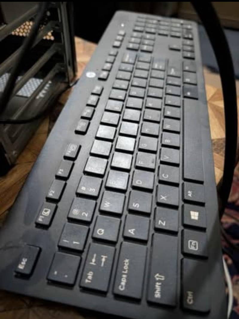 Computer (Intel i5 6th Gen) 4