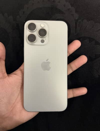 IPhone 15 Pro Max jv 256gb