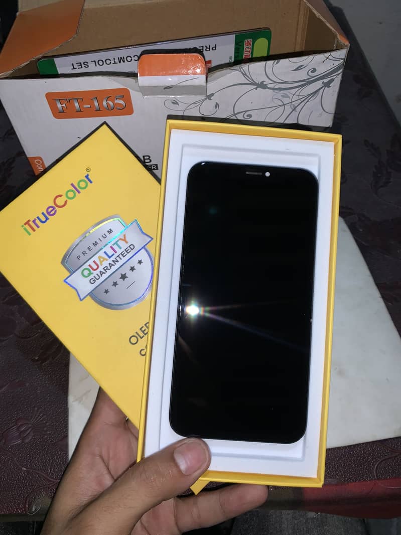 iphone Xr panel oled 1