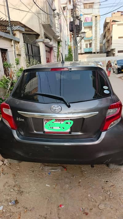 Toyota Vitz 2015