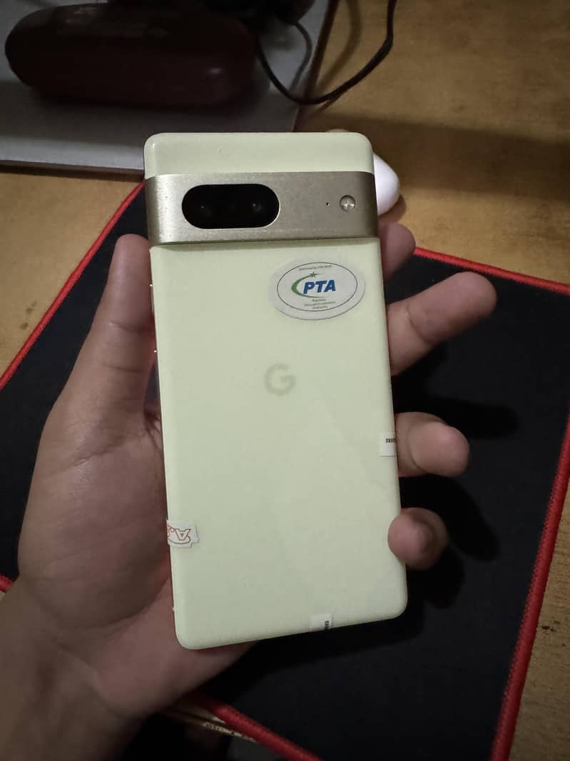 Google Pixel 7 6