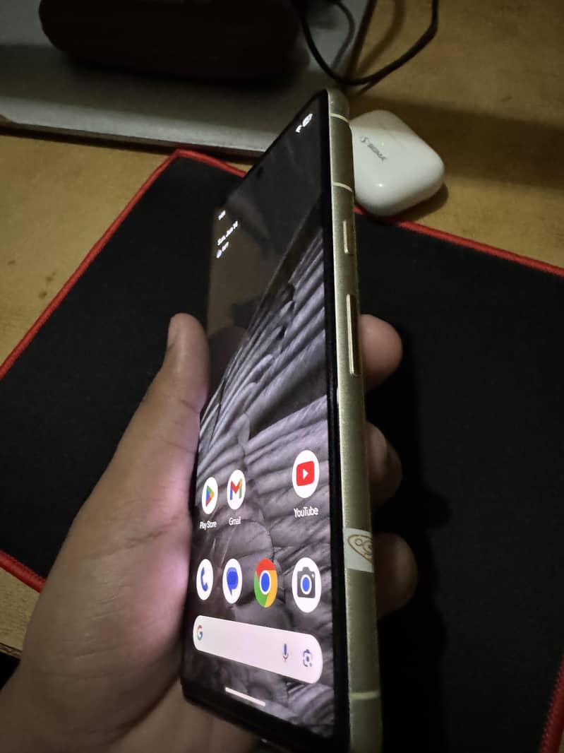 Google Pixel 7 9