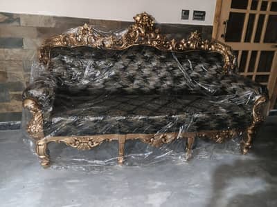 10 Seater Sheesham Wood Sofa set Handmade  New Condition Urgent Sale