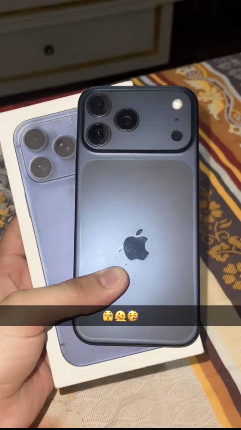 iPhone 17 Pro Max 0