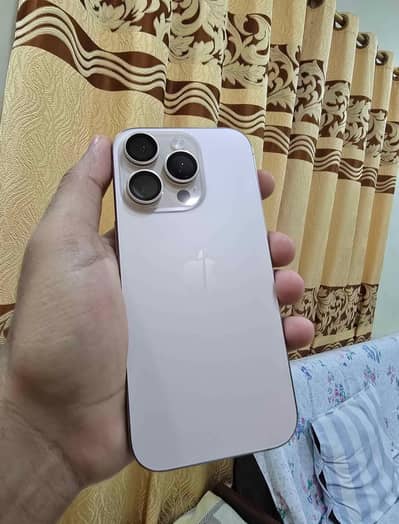 Apple iPhone 16 Pro Max