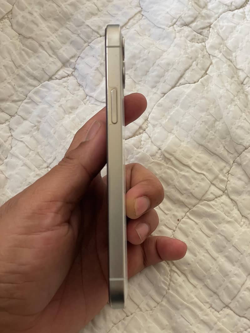 iPhone 12 Pro White 3
