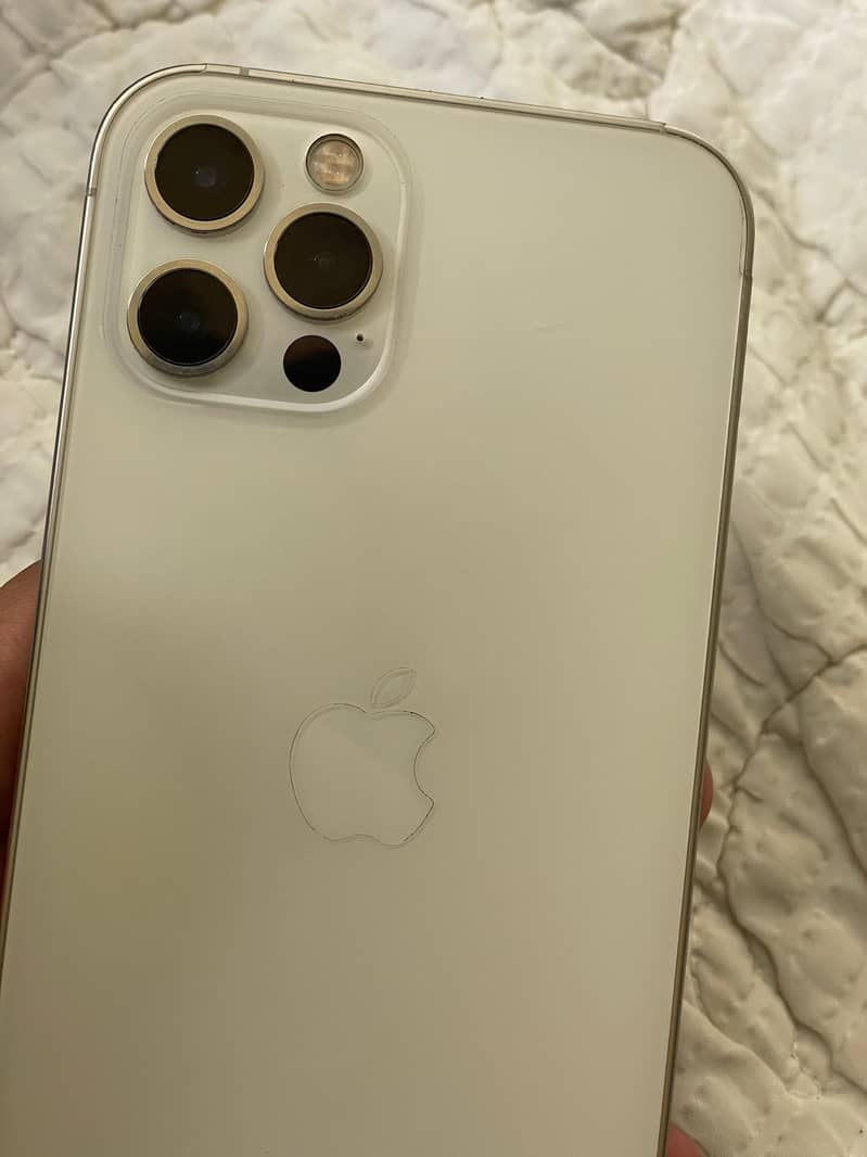 iPhone 12 Pro White 6