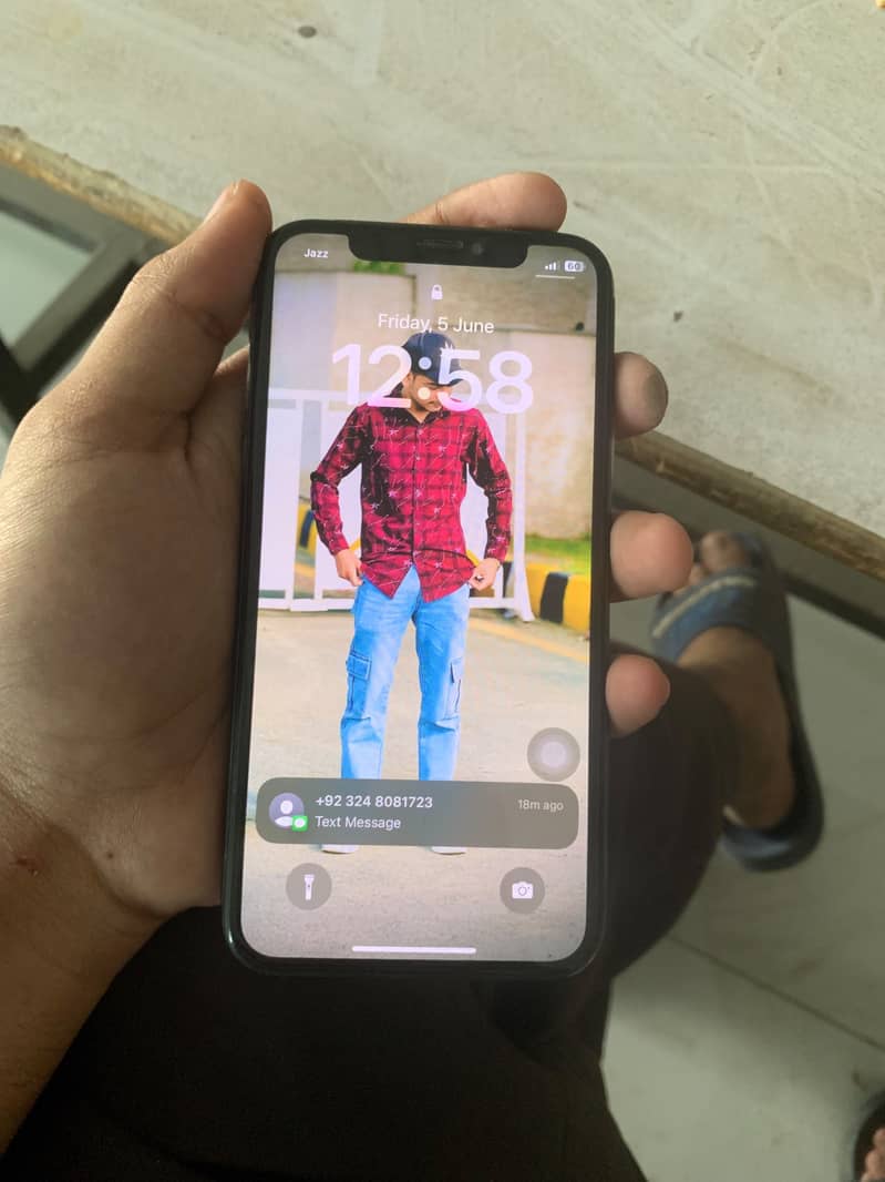 Apple iPhone X 0